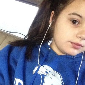 Meet your Posher, Aleena