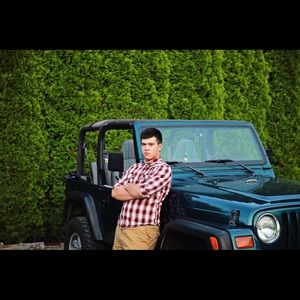 Meet your Posher, Jeric