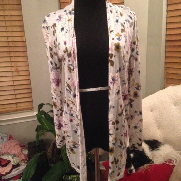 Gray floral cardigan lightweight