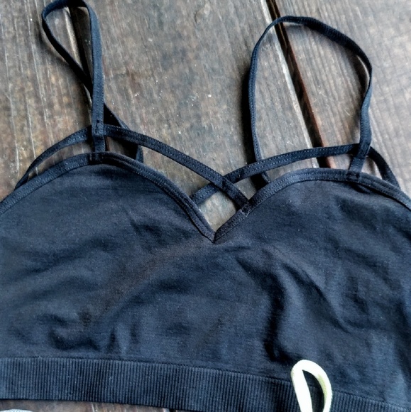 NEW black caged bralette - Picture 2 of 2