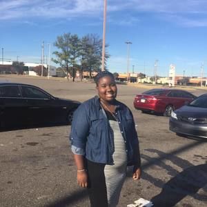 Meet your Posher, Jasmine