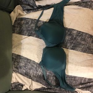 36G Plunging neckline bra!