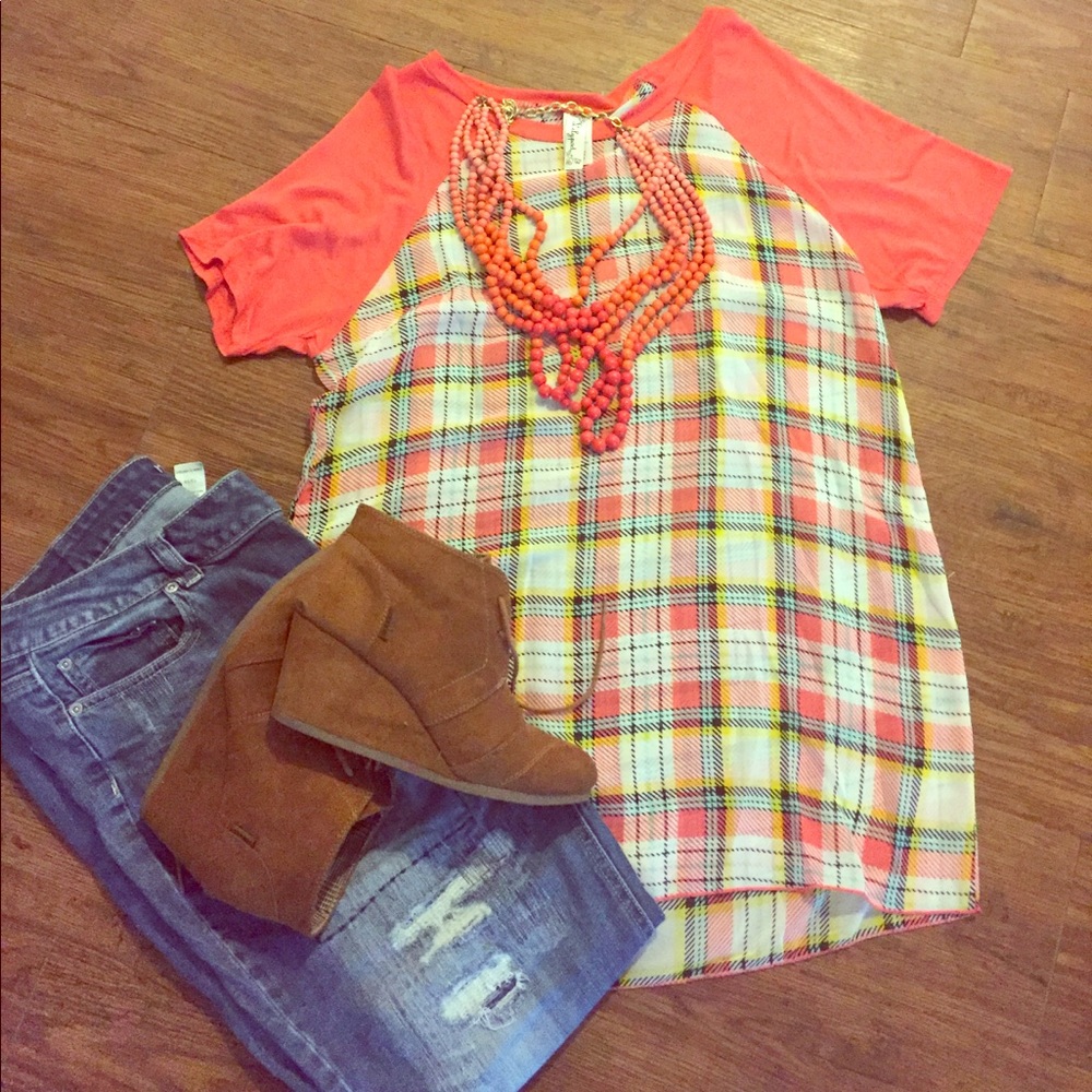 Plaid Flowy Baseball Tee
