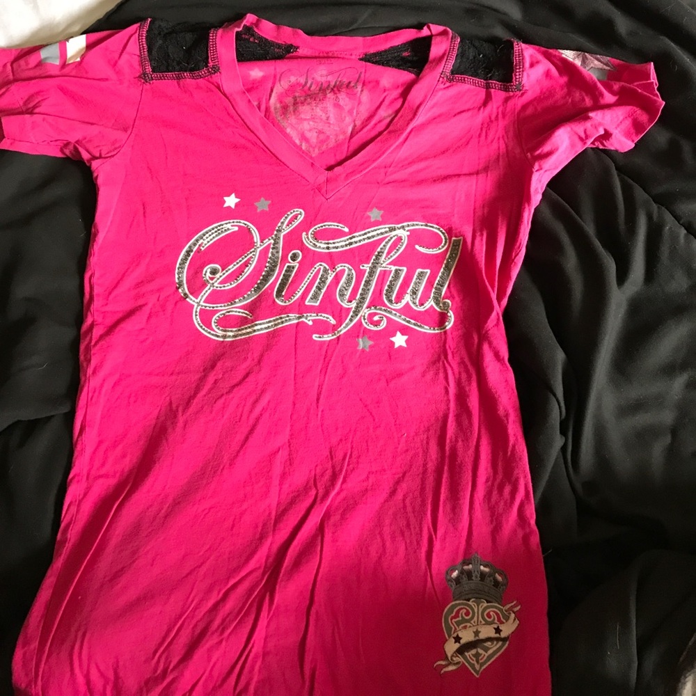 Sinful tee