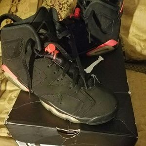 Youth retro jordan 6 black and red 100% authentic