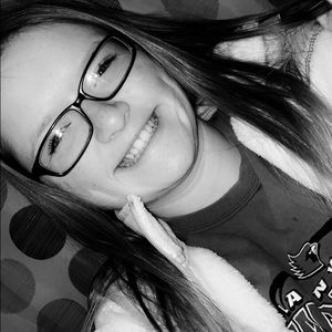 Meet your Posher, Molly