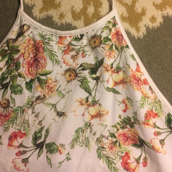 Halter top - Picture 2 of 2