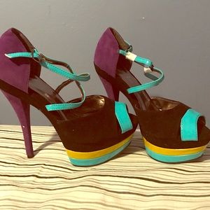 Wild Rose heels size 6.5.