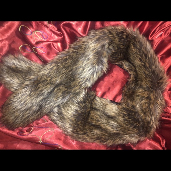 Faux fur scarf - SAME DAY SHIPPING