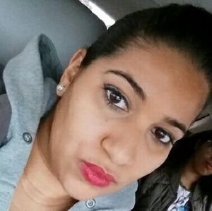 Meet your Posher, Marlen