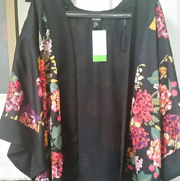 Beautiful Kimono Style top