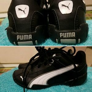 Like new, kids Puma Kinder-fit shoes
