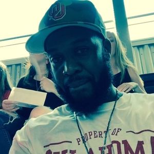 Meet your Posher, Jason