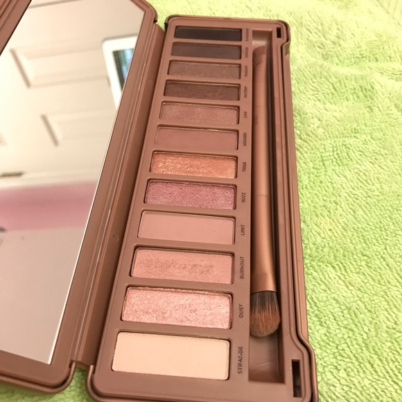 Naked 3 Palette