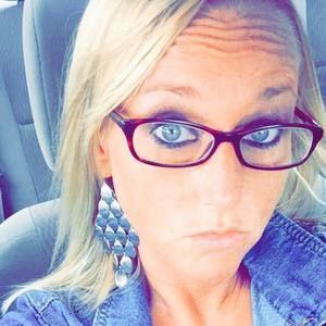 Meet your Posher, Lindsey