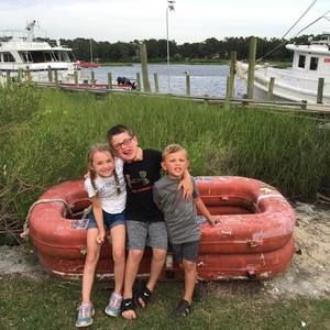 Meet your Posher, Connie