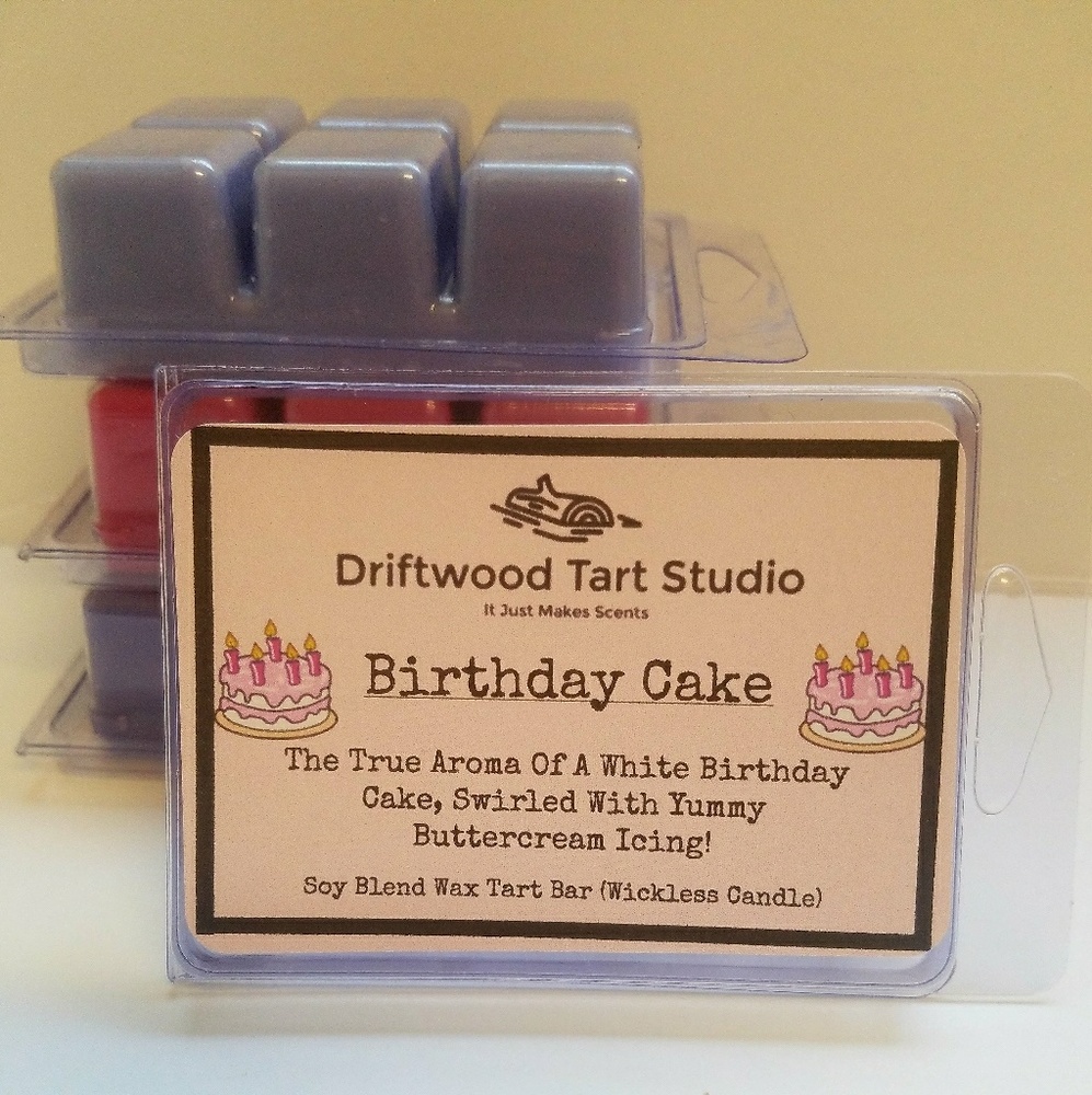 Birthday Cake soy blend wax tart/ melt - Picture 2 of 3