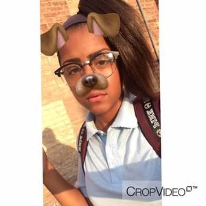 Meet your Posher, Adriana