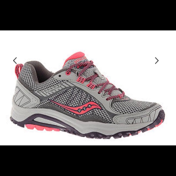 Saucony excursion tennis shoes!