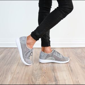 Grey mesh tennies