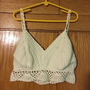 Crocheted crop top/bralette