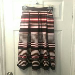 NY&Co Pleated Scuba Midi Skirt