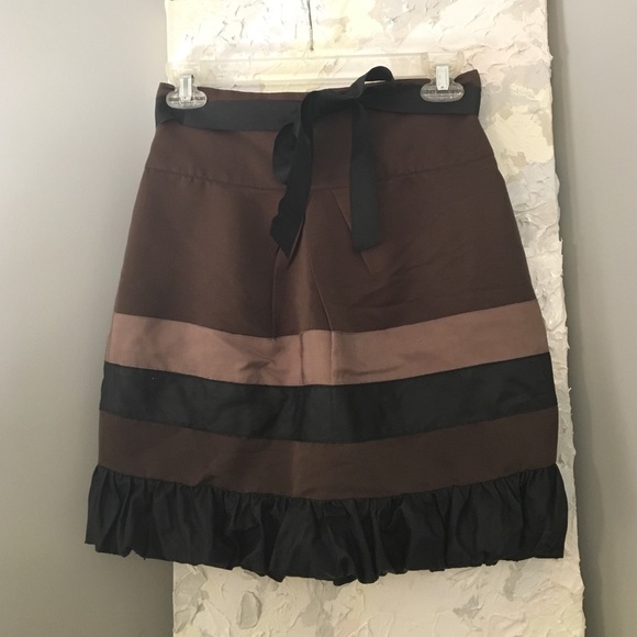 Forever 21 ruffle skirt with bow belt size XS