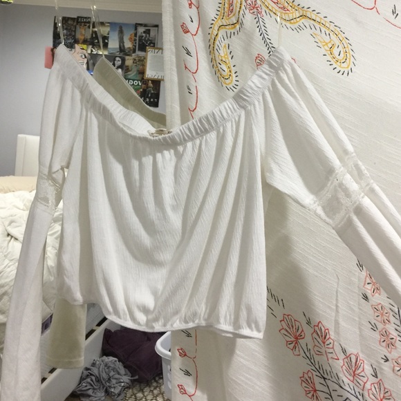 LA hearts off the shoulder top