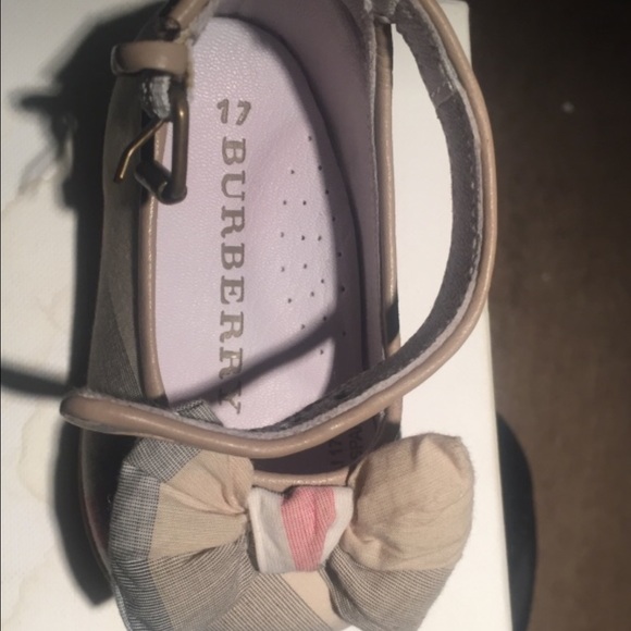 Toddler Burberry shoes