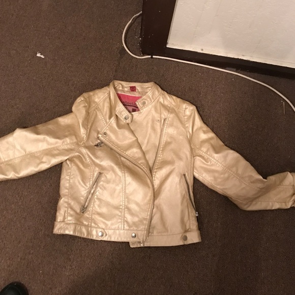 Jacket - Picture 1 of 2