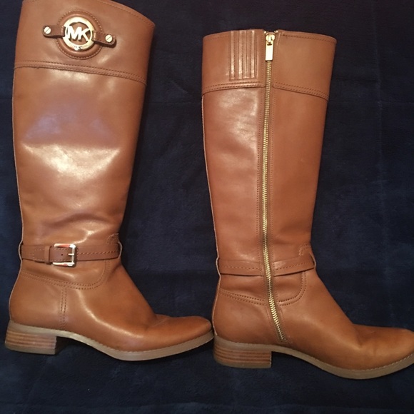 Michael Kore boots