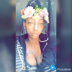 Meet your Posher, Kamri