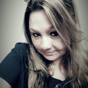 Meet your Posher, Connie