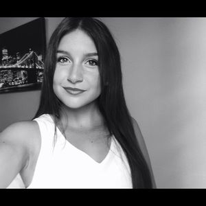 Meet your Posher, Kasey