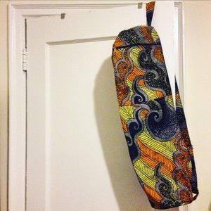 📦MOVING SALE📦 Wave Print Yoga Mat Bag