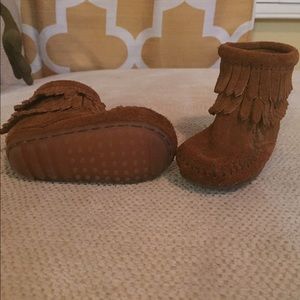 Brand New Minnetonka Mocasines