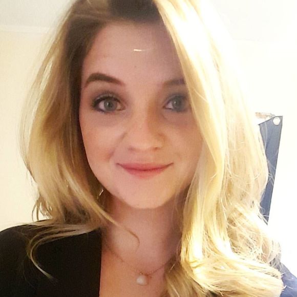 Meet your Posher, Markee - Picture 1 of 1