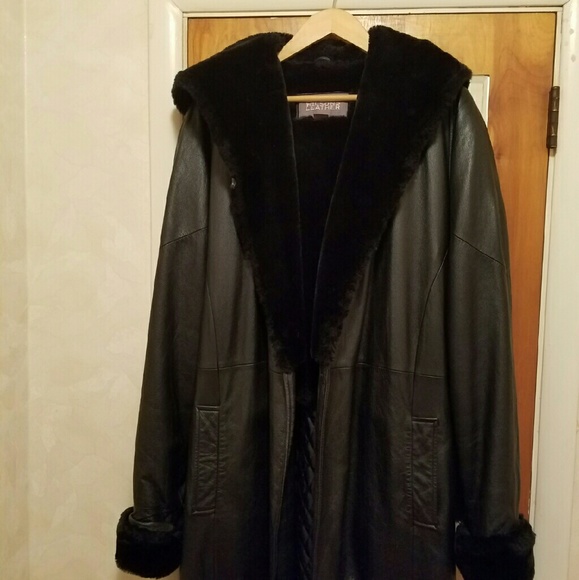 Jacket - Picture 1 of 4