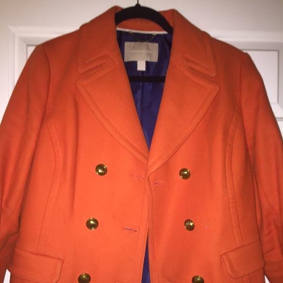 Banana Republic  peacoat with/ pleated back - Picture 2 of 4