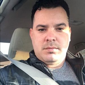 Meet your Posher, Luis