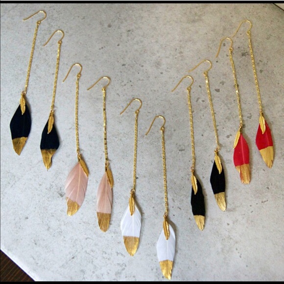{Function & Fringe} Gold Tip Feather Earrings - Picture 2 of 3