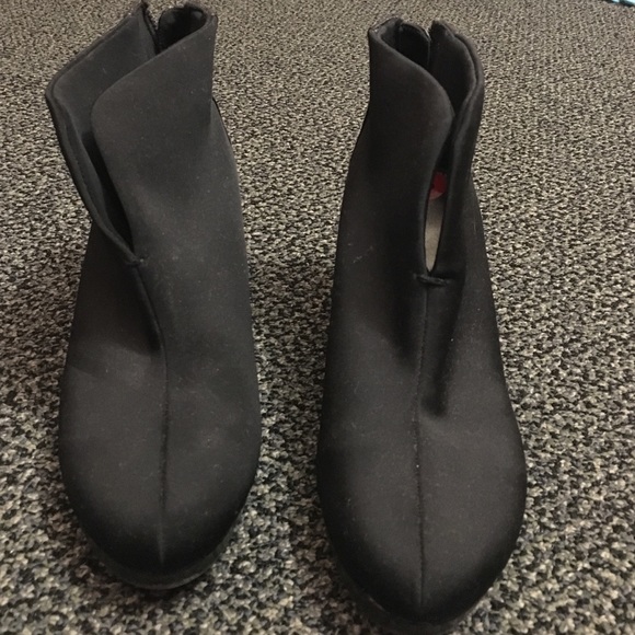 Black Kitten Heeled Booties