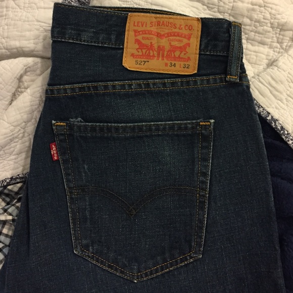 527 Levi's jeans 34x32