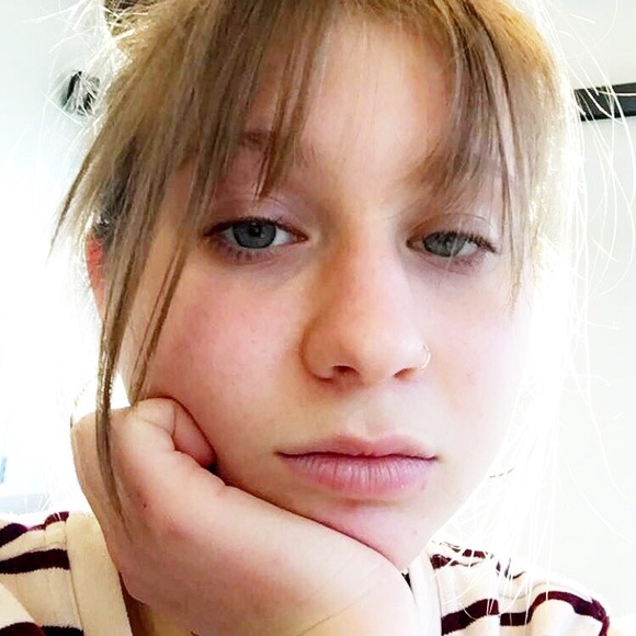 Meet your Posher, Grace - Picture 1 of 1