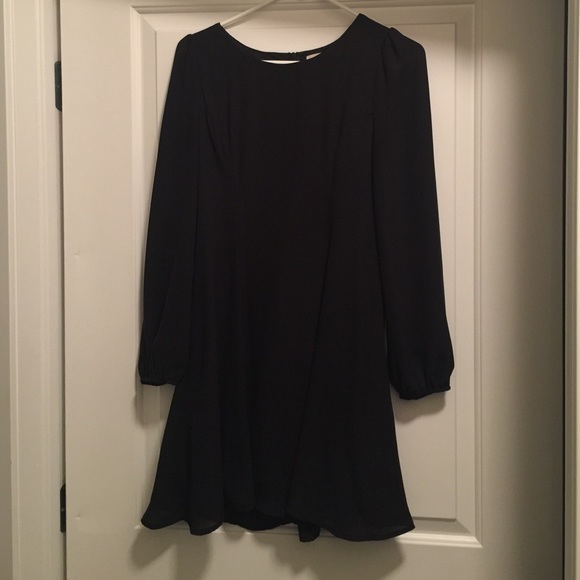 Every long sleeve black dress