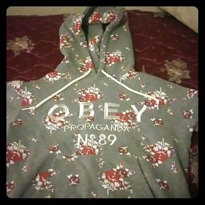 Obey sweatshirt