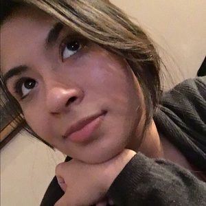 Meet your Posher, Fernanda