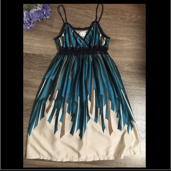Francesca's 213 blue ribbon dress