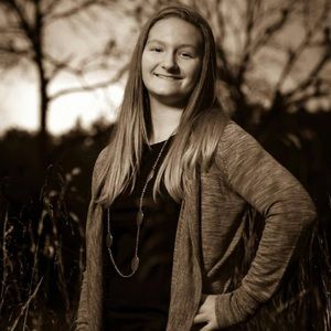 Meet your Posher, Katelyn