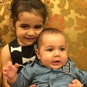 Meet your Posher, Claudia